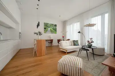 Image de Luxury Apartment with Parking | Air Conditioning | Near the Market Square