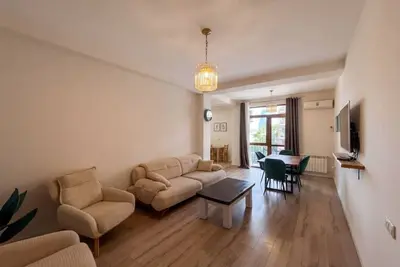 Image de Bright Stylish 2br Escape in Charming Vera