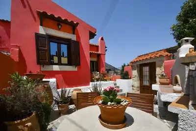 Image de Villa « Appartement 2 » avec terrasse privée