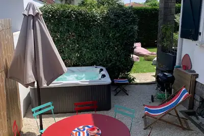 Image de Maison Basque Bohème Chic avec Jacuzzi & Terrasse