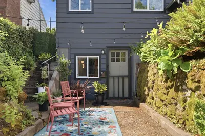 Image de Stylish and spacious! New 2-bedroom apartment in beautiful Ne Portland!