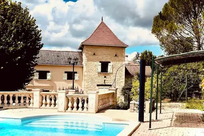 Image de Gîte de Pegourdy, climatisé avec piscine