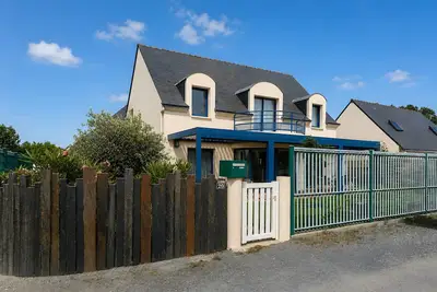 Image de Maison du Varchais – Terrasse, Pergola, Jardin et Wi-Fi à Damgan