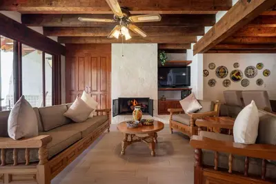 Image de Authentic Mexican Home with Pool in Tequisquiapan