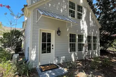 Image de Magnolia Cottage by Kirk Murphy Hospitality