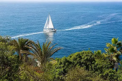 Image de Private Cliffside Ocean Retreat Near Lima