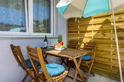 Image de 1 bedroom beautiful apartment in Krk