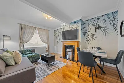 Image de Traditional 2 bedroom ground floor apartment