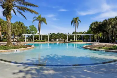 Image de Disney-Area Home I Private Pool + Hot Tub + Game Room