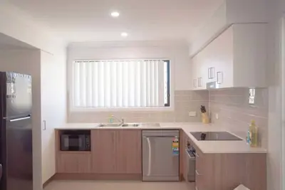 Image de Brand new 3 bedroom townhouse in Kingston