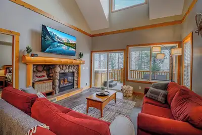 Image de Kimberley Ridge - 3bdr Mountain Getaway  Ski, bike, hike, paddle, or golf!