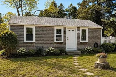 Image de Charming Guesthouse | Walk to Beach | Downtown