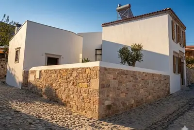 Image de Gorgeous 4-bedroom House in Cunda