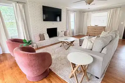 Image de Beautiful 5-bedroom house in peaceful Athens