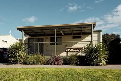 Image de Yerriyong 3 - Family Cabin Sleeps 6 Mollymook