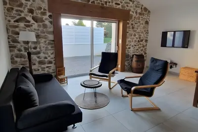 Image de Gîte L'atelier – 4 personnes avec terrasse privée, Wi-Fi et climatisation