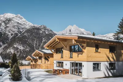 Image de Moderne alpine chalet with fireplace in Leutasch