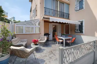 Image de Appartement « La Palamida » avec vue sur la mer et climatisation