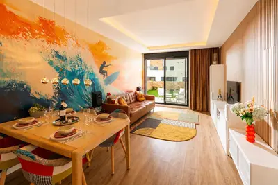 Image de The Levante Bunker - 2br/Garden/Parking/Pool
