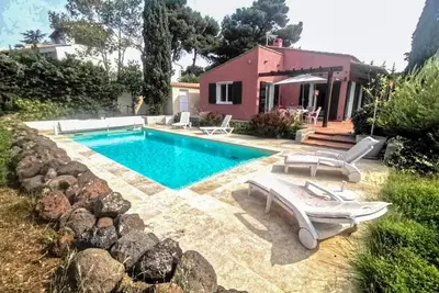 Image de Villa avec piscine, clim et wifi - 7 pers.