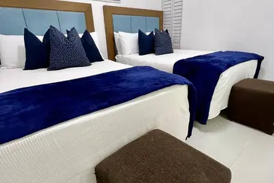 Image de Comfortable Group Stay | Sleeps 5 | Great Location
