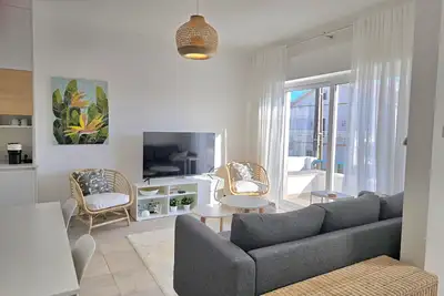 Image de Modern villa next to main street Foz do Arelho, walk to beaches, Obidos Lagoon