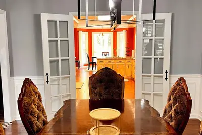 Image de Spacious 5br Evans Retreat with 2 Master Suites