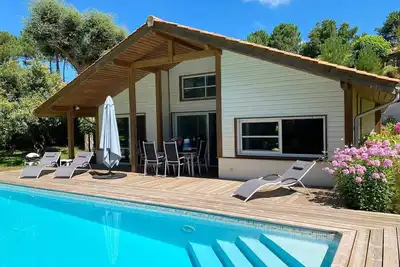Image de Villa privée avec piscine à 2 km des plages