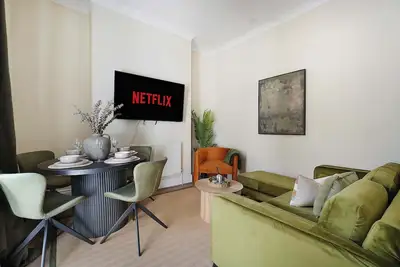 Image de Elegant 4br Luxury Residence on Houghton Street