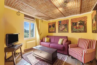 Image de 101. Lake, Villa On Lake