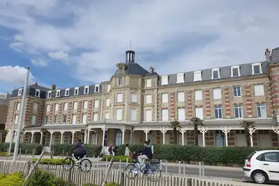 Image de Pornichet - Joli appartement 45m², résidence front de mer, accès plage immédiat!
