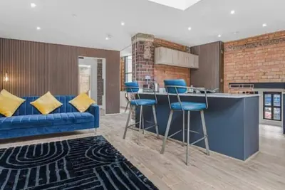 Image de Spacious 2-BedRoom Luxury Apartment in Jewellery Quarter – Central Birmingham