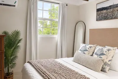 Image de Cozy Loft Escape - Prime Lady Musgrave Location w/ Full Bed +Lounge Sleep Area