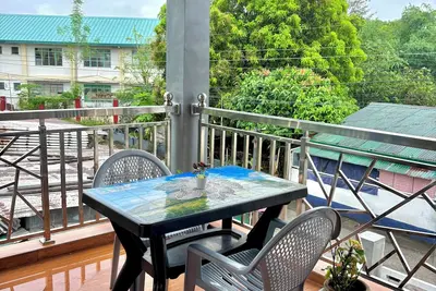 Image de Serene Stay | Spacious 4br with Scenic Ricefield Balcony