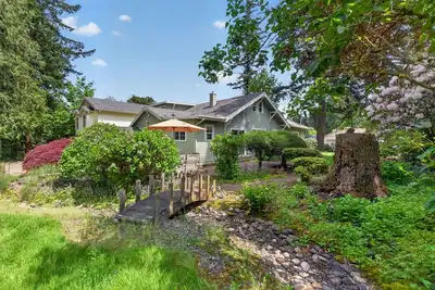 Image de Portland Cozy Retreat  Near Golf & Wine Country