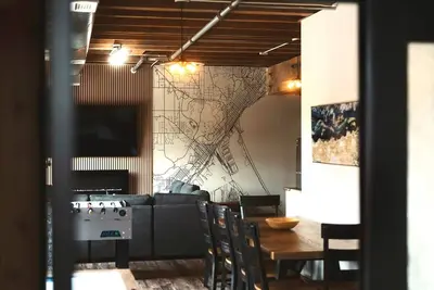 Image de Captain's Quarters | The Brix | Pool in Canal Park
