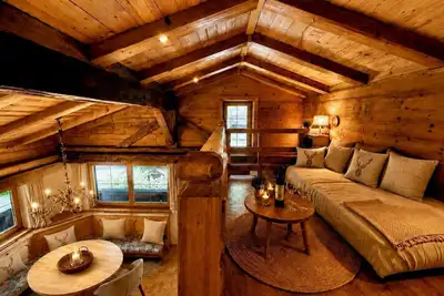 Image de KitzPeak Residence for 6 by belle-stay