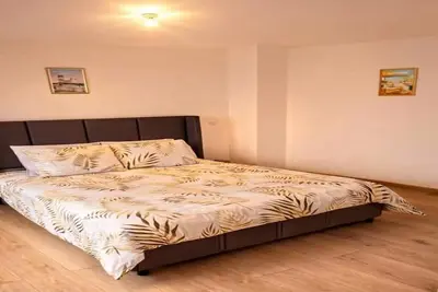 Image de Centre Proche vieille ville et remparts-Appartement 50m2