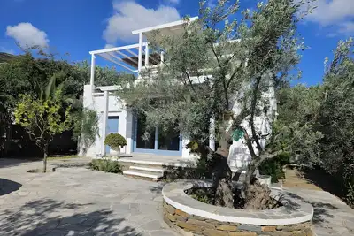 Image de Maison de vacances « Villa Thalassa - Vathy » avec vue mer, Wi-Fi et climatisation