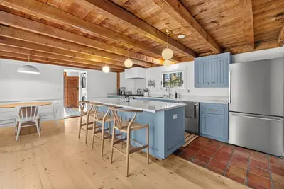 Image de Newly Renovated 3 bedroom home w/Ac, next to bike path + beaches in Eastham