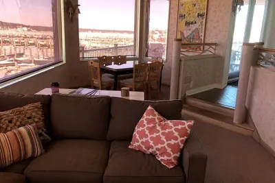 Image de Chic Lakefront Loft with Scenic Views at Eldean Shipyard near Macatawa, Michigan