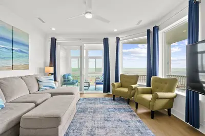 Image de Indigo Tides | Renovated Villa with Ocean Views, Sunsets & Walk to Center Street