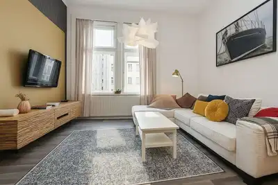 Image de Elegant Two-Bedroom Apartment in New Town