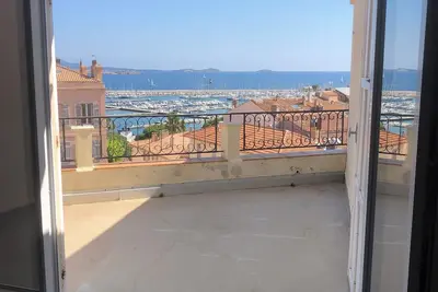Image de Appartement  familial sur le port de Bandol