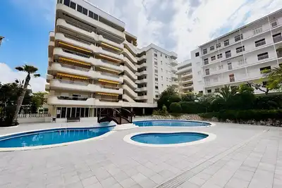 Image de SunAndBed Arquus Ii – Appartement rénové au centre, proche plage et commerces