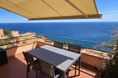 Image de Appartement-Vue plage-Salle de bain privée-Panoramique