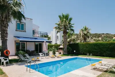 Image de Palm Villa 3 with Private Garden & Pool - Close to the Beach & Ideal for Family/Group Holidays!
