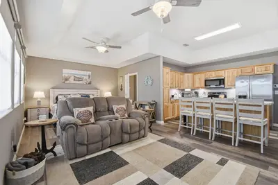 Image de Pelican Cove - Apt -Adults Only