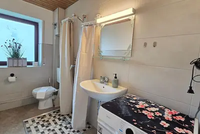 Image de Apartment with children's playroom