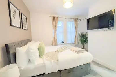 Image de Maison de luxe 3 chambres à 20 minutes du jardin de Londres et du Wi-Fi